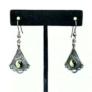 Y2K yin yang dangle earrings silver tone